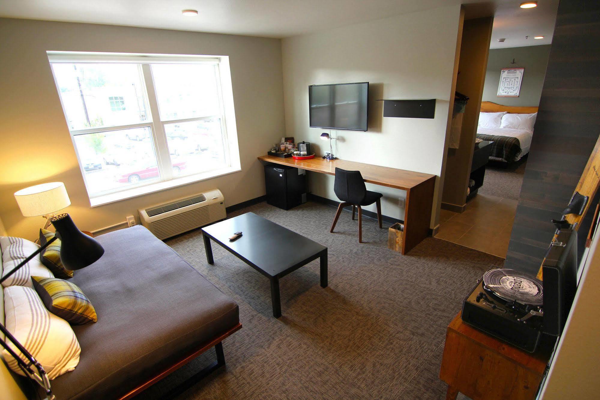 The Oxbow Hotel Eau Claire Bagian luar foto